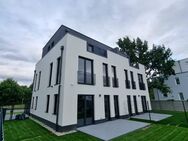 Exklusives Wohnhaus im schönen Altglienicke! **Garten / 3 Terrassen** - Berlin