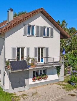 Ravensburg-Schmalegg Charmantes Familiendomizil in naturnaher Wohnlage mit Blick ins Grüne - Ravensburg