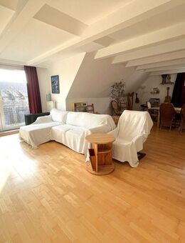 Große 3,5-Zimmer-Dachgeschosswohnung in zentraler Lage - Herzogenaurach