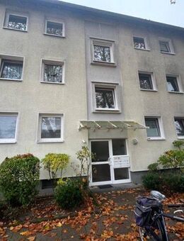 Schöne, helle Eigentumswohnung, 3-ZKBB im 1.OG (provisionsfrei) - Bielefeld