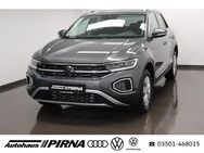 VW T-Roc, 1.5 TSI Style #IQ LIGHT&DRIVE##, Jahr 2025 - Pirna