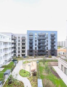 Großzügige Etagenwohnung mit Balkon und Loggia - stilvolles Wohnambiente in bester Lage - Frankfurt (Main)
