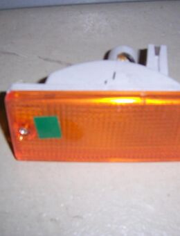 MB377190 Blinkleuchte Satz, vorn rechts Mitsubishi Sapporo - Hannover Vahrenwald-List