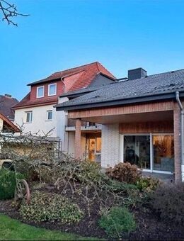 Mehrfamilienhaus mit 2 Garagen in beliebter Wohnlage von Wölfershausen - Heringen (Werra)