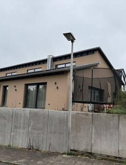 Modernes Wohnen auf einer Ebene - Bungalow mit Galerie - Crailsheim