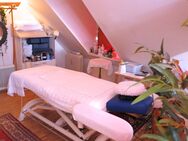 RÜCKENMASSAGE MÜNCHEN CITY TAL 30 - München