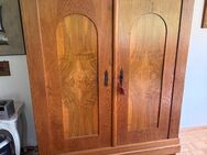 SCHNÄPPCHEN PREIS Wohnfertiger Biedermeier Schrank 1820 in feinster Eiche im Wohnfertigen Zustand - Offenbach (Main)