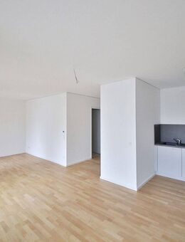 Großzügig geschnittene 3-Zimmer Wohnung - Pforzheim