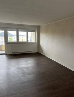 Barrierearme Wohnung in Völklingen, Robert-Koch-Straße 2 zu vermieten! - Völklingen