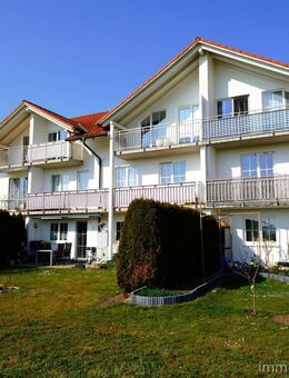 Rarität - Bezaubernde 6 Zimmer Eckwohnung mit 3 großen Balkonen in Tannheim bei Memmingen - Tannheim