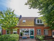 RESERVIERT! Historisches "Haus und Hof" in gefragter Ortslage von Nienstedten - Hamburg