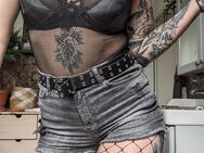 Sexy Goth Girl als Begleitung - Krefeld