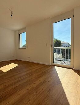 Neubau-Renditeobjekt Doppelhaushälfte mit Garten - Wilhermsdorf