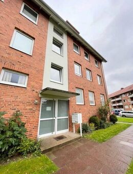Charmante 2-Zimmer-Dachgeschosswohnung mit Balkon in Lüneburg - Lüneburg