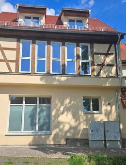 komplett sanierte 1 R. Wohnung im EG - Jena