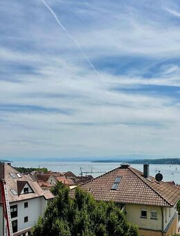 Sonnige Aussichten - Schöne Dachgeschosswohnung mit Seeblick & Gartenglück - Überlingen