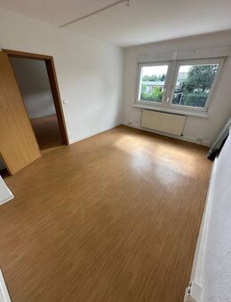 Helle 2-Zimmer-Wohnung in Bernburg (Saale) zur Miete - Bernburg (Saale)