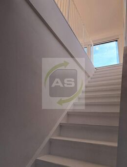 TeRaSsEnTrAuM mit Domblick & Einbauküche inklusive - Zwickau