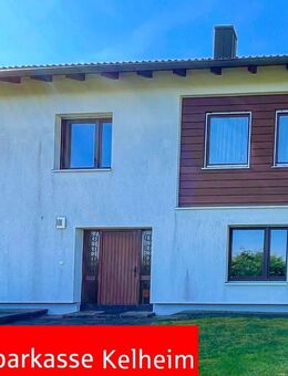 Freistehendes Einfamilienhaus mit Einliegerwohnung in Altmannstein - Altmannstein
