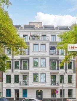IMMOBERLIN.DE - Toplage & kernsaniert 2024: Luxuriöse Altbauwohnung mit Südbalkon ins Grün nahe Ku’damm & Lietzensee - Berlin