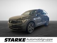 VW Tiguan, 1.4 TSI eHybrid Life, Jahr 2022 - Georgsmarienhütte