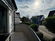 Traumhafte 4-Zimmer Wohnung mit eigenem Garten und Balkon in Schwabhausen / Oberroth - Schwabhausen (Bayern)