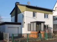 Einfamilienhaus - ca. 111,00 m² Wohnfläche - in Steinbach mit Freiraum für Ihre Ideen - Fernwald