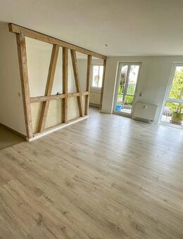 Moderne Singlewohnung mit TG-Stellplatz in Plauen! - Plauen