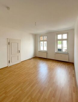 Helle und zentrale 2-Zimmer-Wohnung inkl. Küche - Fürstenwalde (Spree)