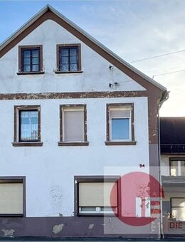 Provisionsfrei! Altes Haus, neue Chancen - günstige Gelegenheit für Selbermacher - Greiz