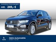 VW T-Roc, 1.5 TSI h, Jahr 2018 - Backnang