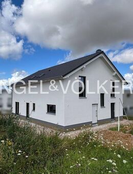 Neubau-Zweifamilienhaus in exklusiver Wohnlage direkt am Weinberg mit Fernsicht - Nieder-Olm