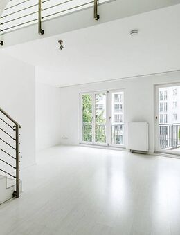 Attraktive Maisonette-Altbauwohnung in Berlin-Mitte am Hackeschen Markt - Berlin