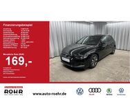 VW Golf, 1.5 TSI VIII Move, Jahr 2024 - Passau