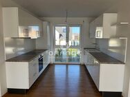***Geräumige 4-Zi.-Whg. mit Einbauküche und Balkon!*** - Teublitz
