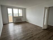 3-Zimmer-Wohnung mit Balkon in Schwalbach - Schwalbach (Taunus)