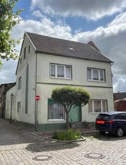 Neuer Kaufpreis: Historisches Stadthaus in der Altstadt in 18356 Barth - Barth