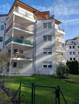 Penthouse am Waldrand - Licht, Weite und Natur aus Baujahr 2001 - Fürth