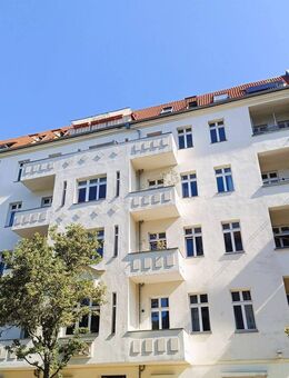 Renovierte Altbauwohnung im Samariterviertel - Berlin