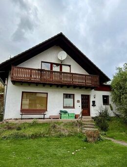 Attraktives Einfamilienhaus mit großem Raumangebot und Garten - Keine Käuferprovision! - Malsfeld