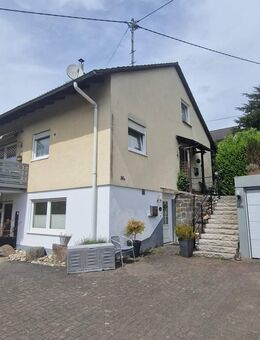 Gepflegtes Zweifamilienhaus in begehrter Lage von Freudenberg! - Freudenberg (Nordrhein-Westfalen)