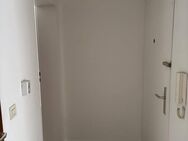 Helle und geräumige Erdgeschosswohnung mit Garten in Gelsenkirchen - Gelsenkirchen