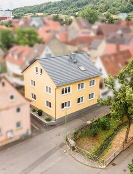 Zweifamilienhaus im Ortskern von Goßmannsdorf - Ochsenfurt