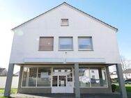 Vermietetes Zweifamilienhaus mit Gewerbe - Salzkotten