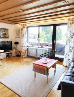 Den Chiemsee in der Nähe! Gepflegte 3 Zi.-Wohnung mit großem Balkon in Seebruck am Chiemsee - Seeon-Seebruck