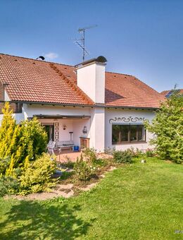 Hochwertiges Haus auf Süd-Grundstück zum Modernisieren - Türkheim