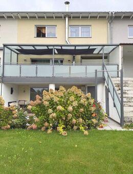 Hochwertiges, energieeffizientes Reihenmittelhaus mit schönem, großzügigem Grundstück in bevorzugter Panoramawohnlage - Lahr (Schwarzwald)