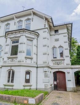 Wohnen in bester Lage Oldenburgs! Einmalige Stadtvilla im Herzen des Dobbenviertels - Oldenburg