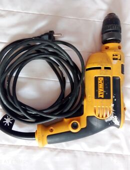 Dewalt Schlagbohrmaschine DWDO245-QS - Mengen
