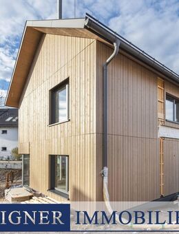AIGNER - Exklusives Architektenhaus: Stilvolles Interieur trifft auf nachhaltiges Wohnen - Schäftlarn